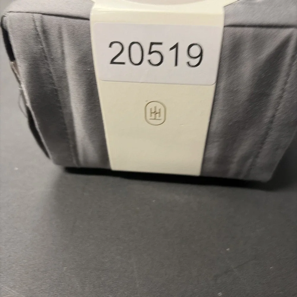 Threshold Queen Size 400 Thread Count Performance Flat Sheet Radiant Gray 20519